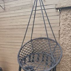 hanging chair