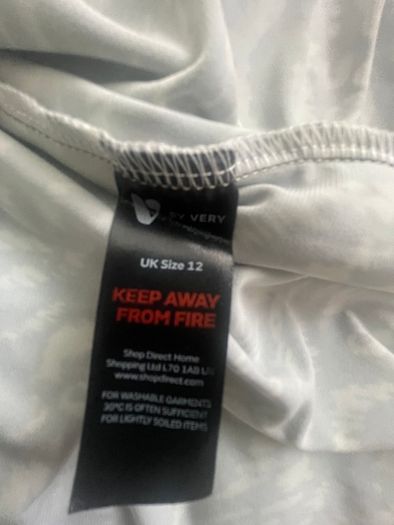 Ladies dress