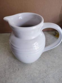 Le Creuset White Pitcher .7L.