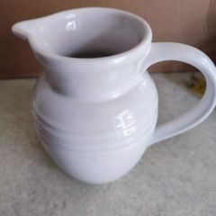 Le Creuset White Pitcher .7L.