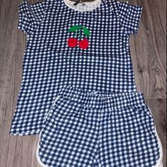 Free Girls Outfit