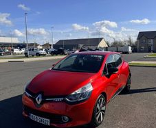 Renault Clio AUTOMATIC Low mileage