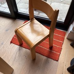 Kids chair - Ply wood
