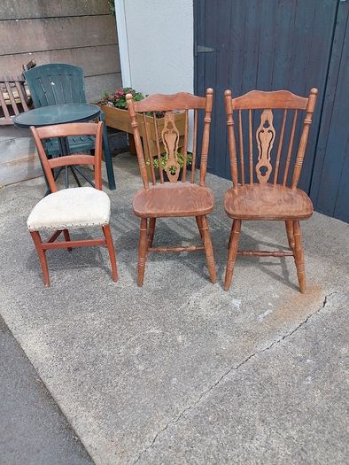 Free Chairs