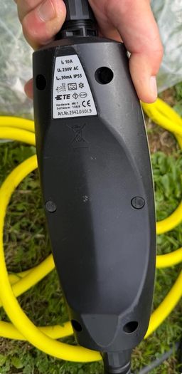 Bmw charger