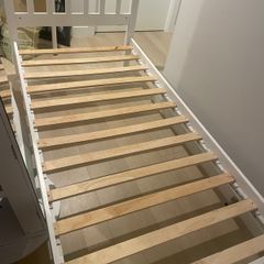 Solid wood single bed