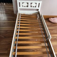 toddler beds x 2