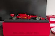 Looksmart Sebastian Vettel Ferrari Handmade 1/18