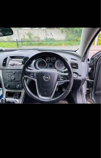 Opel Insignia 2011