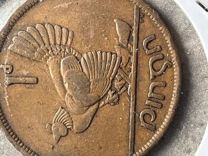 1942 'chickless' Irish Penny - RARE