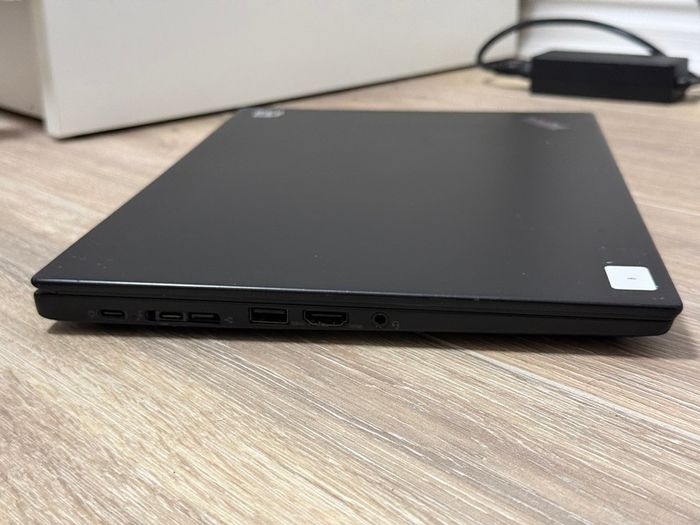Lenovo ThinkPad X390 Yoga  i5-8365U 16GB  Ram 256GB SSD
