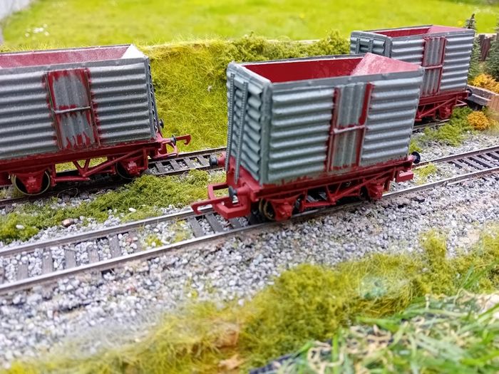 Model Railway  Irish Beet Wagons