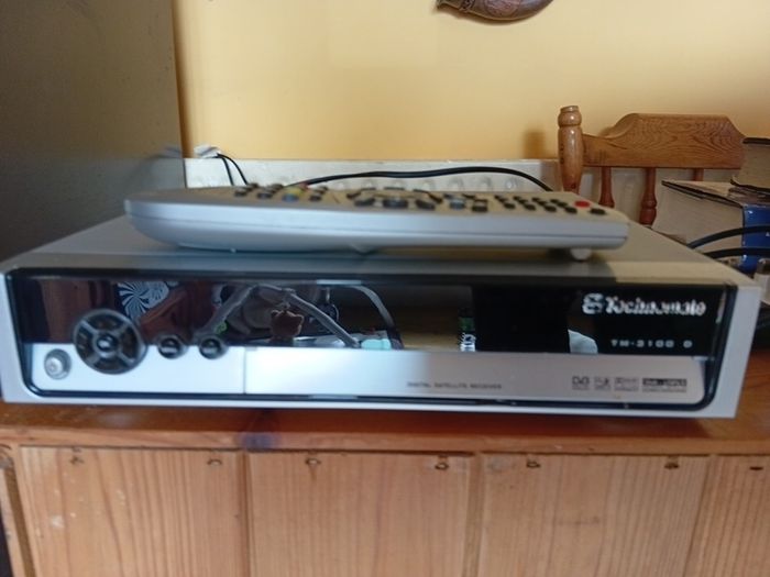 Technomate TM 3100 D with Remote Control. Satelite.