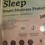 NEW.mattress protector. Size KING Image 3