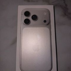 iPhone 17 Pro (256GB, Silver)