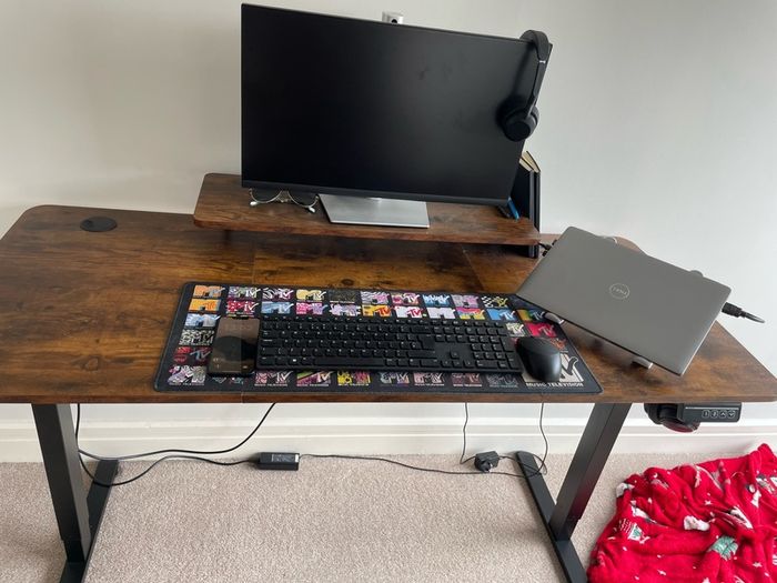 Electric Height Adjustable Desk