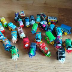 Mini thomas and friends train set