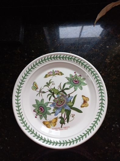 Portmeirion Plate- Antique Blue Passion Flowers