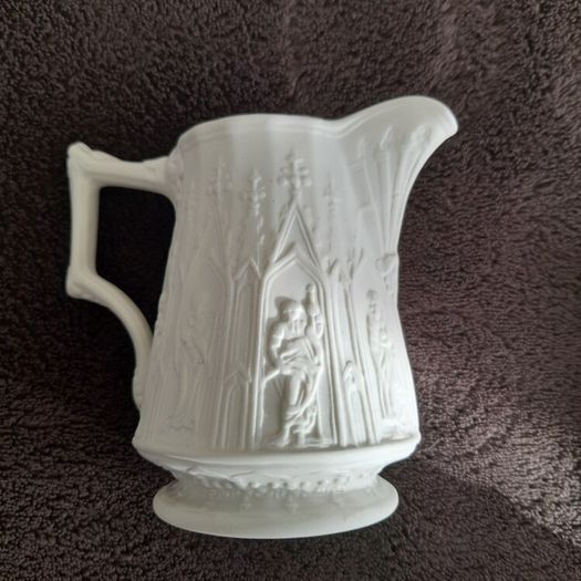 Portmeirion Parion Ware small Saints Milk Jug BNWT