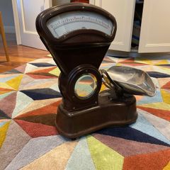 Bakelite sweet-shop scales