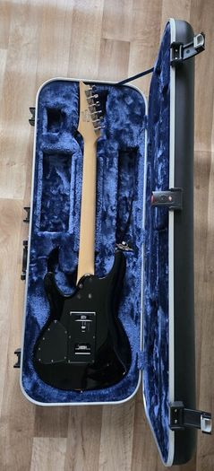 Ibanez S570