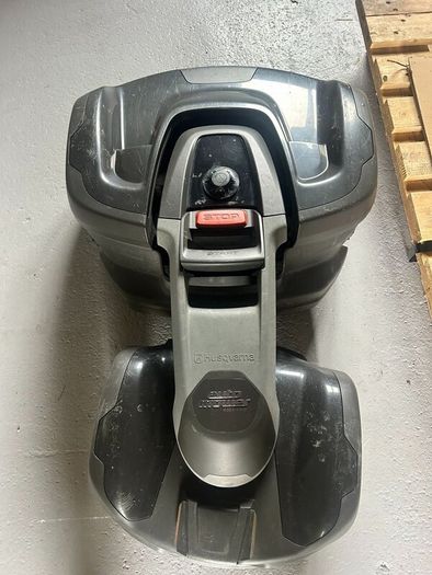 Husqvarna Automower 435X AWD