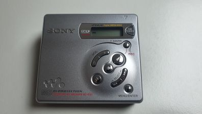 SONY Walkman MZ-R501 Minidisc player recorder - NEW!