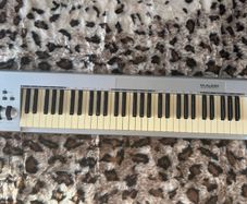 M Audio Keystation 61es USB MIDI Controller