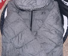 Under Armour Pronto Hooded Long Sleeve Puffer Jacket Kids XL Smokey Grey