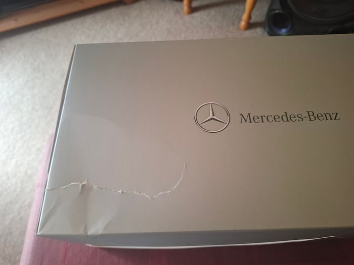 Mercedes Benz - Cls-class Estate 2012 - 1/18 - New In Box