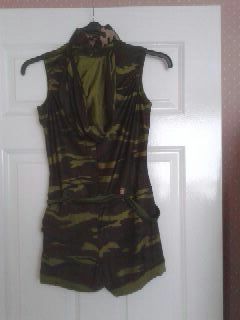 Camouflage costume