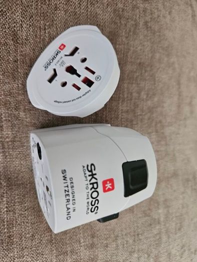 Travel adaptor