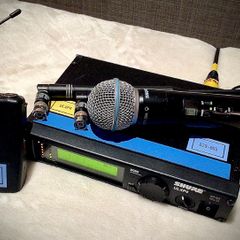 Shure ULXP4 Wireless system with BETA 58 microphone