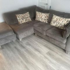 L-Sofa, 3 Seater & Pouffes