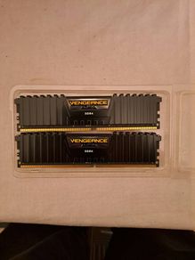 Corsair Vengeance LPX 32GB DDR4-3000 CL15 (2 x 16GB)