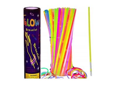 100 Glow Sticks / Glow Bracelets