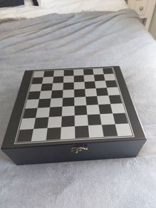 chess & wine
