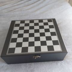 chess & wine