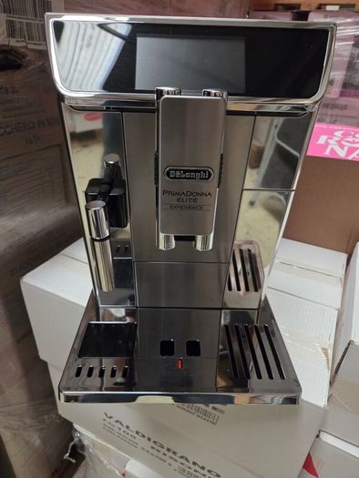 Delonghi Primadonna Elite Experience Coffee Machine 65085 MS Smart - Silver