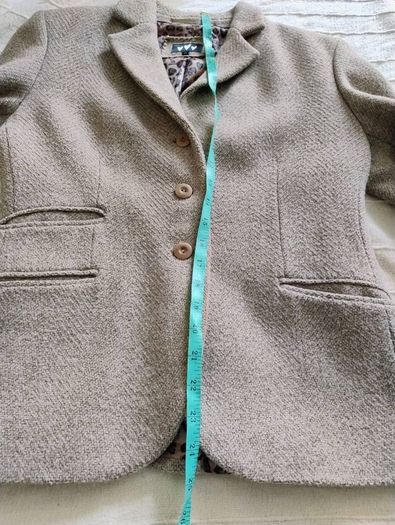 Per Una wool blend Marks and Spencer jacket in very good condition see last three photos for exact measurements FREE STANDARD POSTAGE INCLUDED