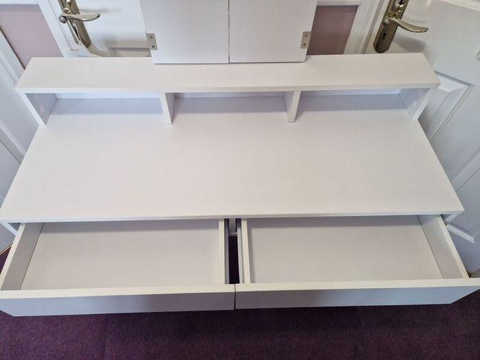 Vanity / Dressing Table / Makeup Table / Desk with Foldable Mirror