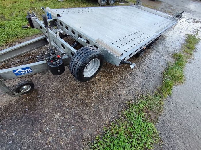 Car transporter for Hire Recovery Service Cork