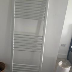 bathroom towel rail