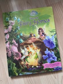 Disney Secret Fairy Homes - Fold out book