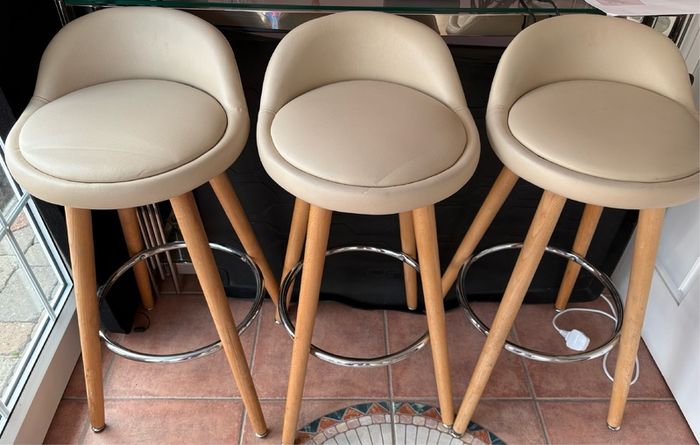 kitchen stools
