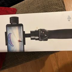 DJI Osmo Mobile ZM01 BRAND NEW NEVER USED Original Box & Contents