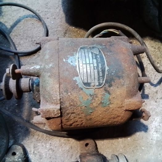 Vintage Motors(3)