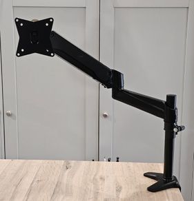 Single Monitor Arm