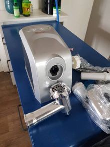 NEW meat grinder/mincer