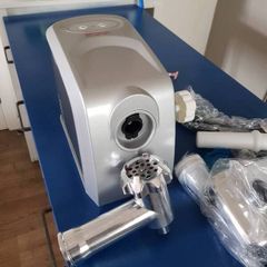 NEW meat grinder/mincer